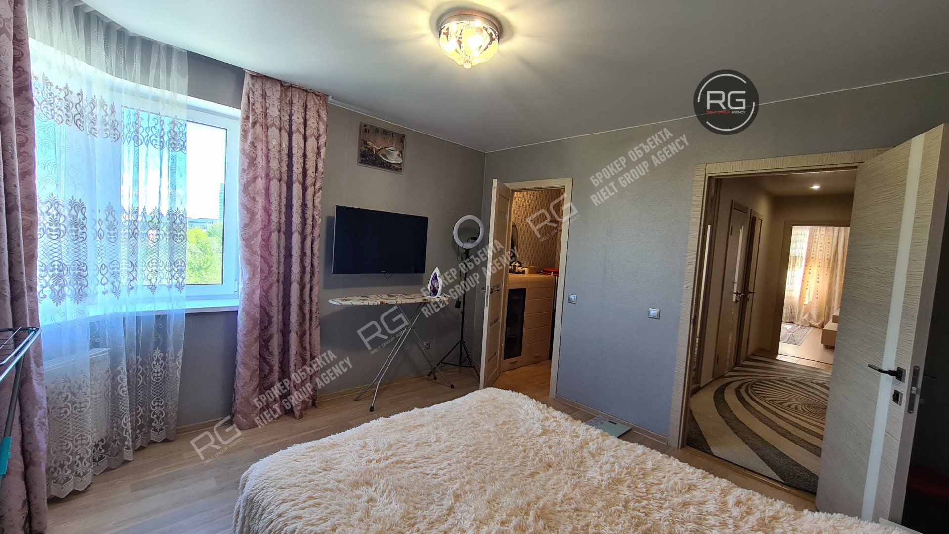   Двухсторонняя квартира с мебелью, 67 кв.м. 