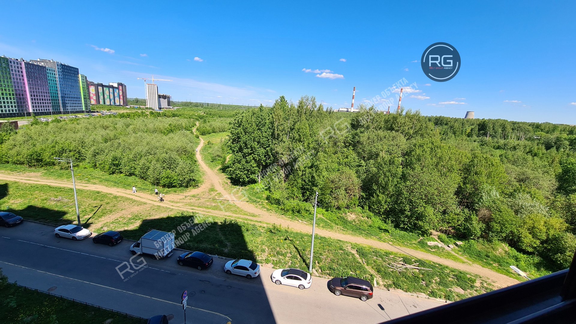   Двухсторонняя квартира с мебелью, 67 кв.м. 