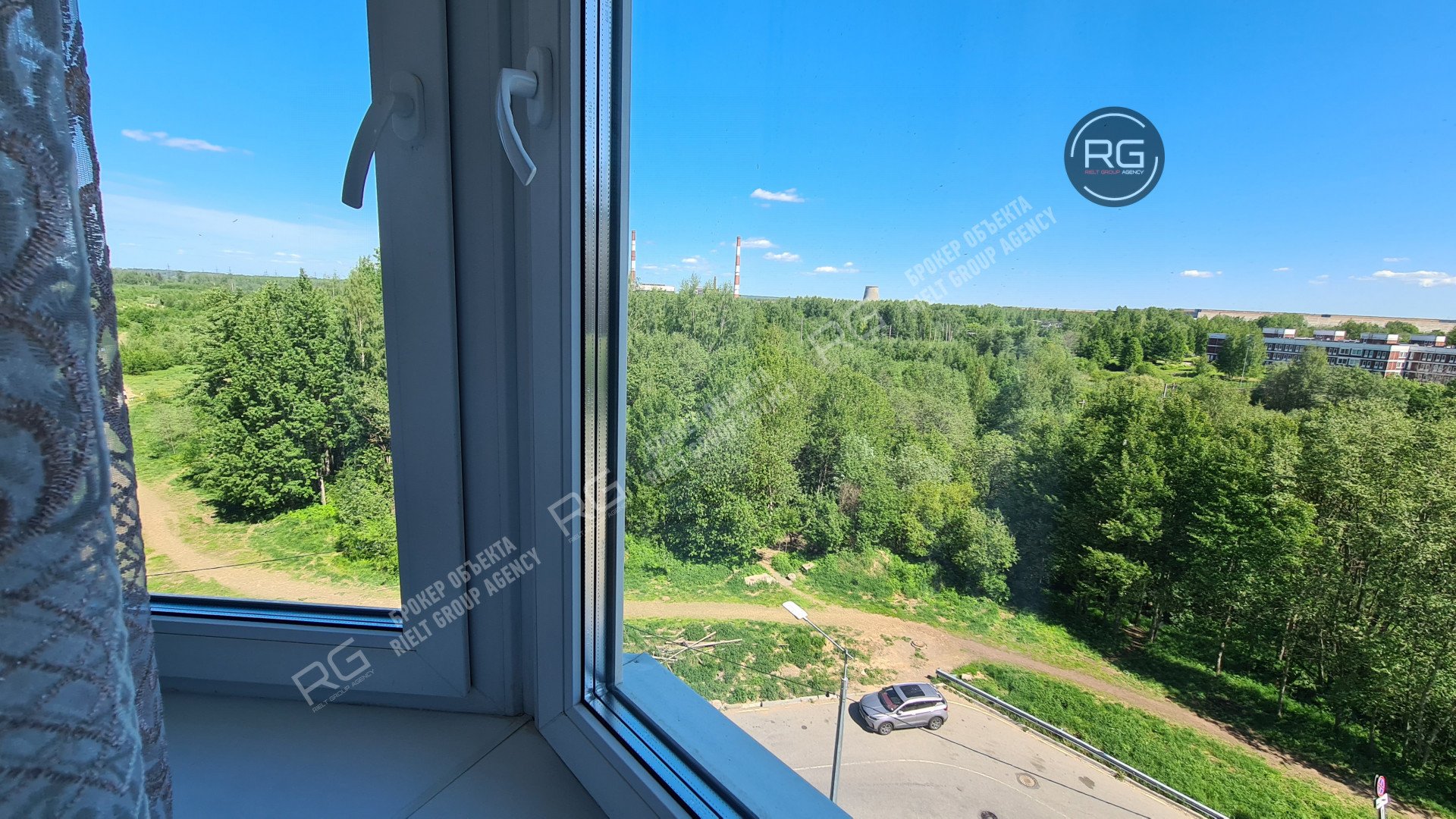   Двухсторонняя квартира с мебелью, 67 кв.м. 