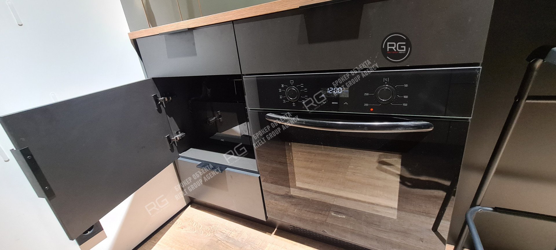   Квартира с дизайнерским ремонтом, 38 кв.м. 