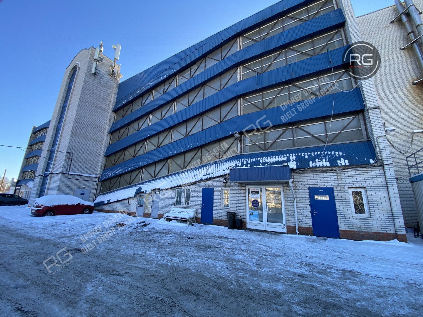   Продажа помещения в нежилом ОСЗ!, 320 кв.м. 