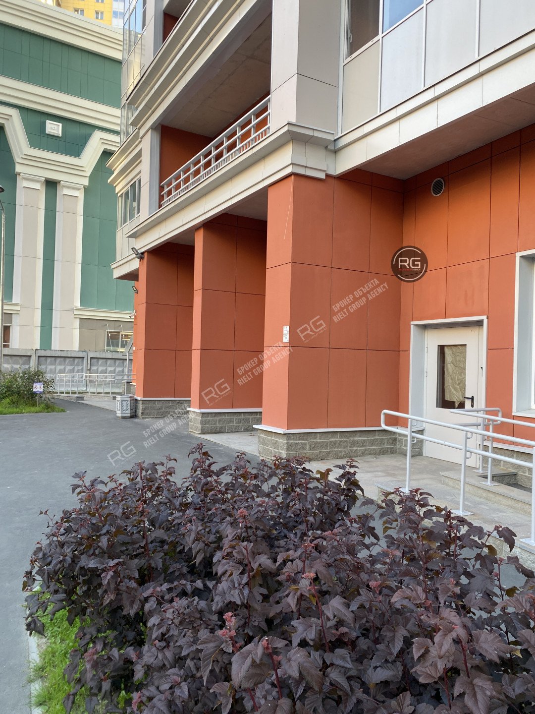   Видовая в 15 мин пешком от метро!, 32.6 кв.м. 